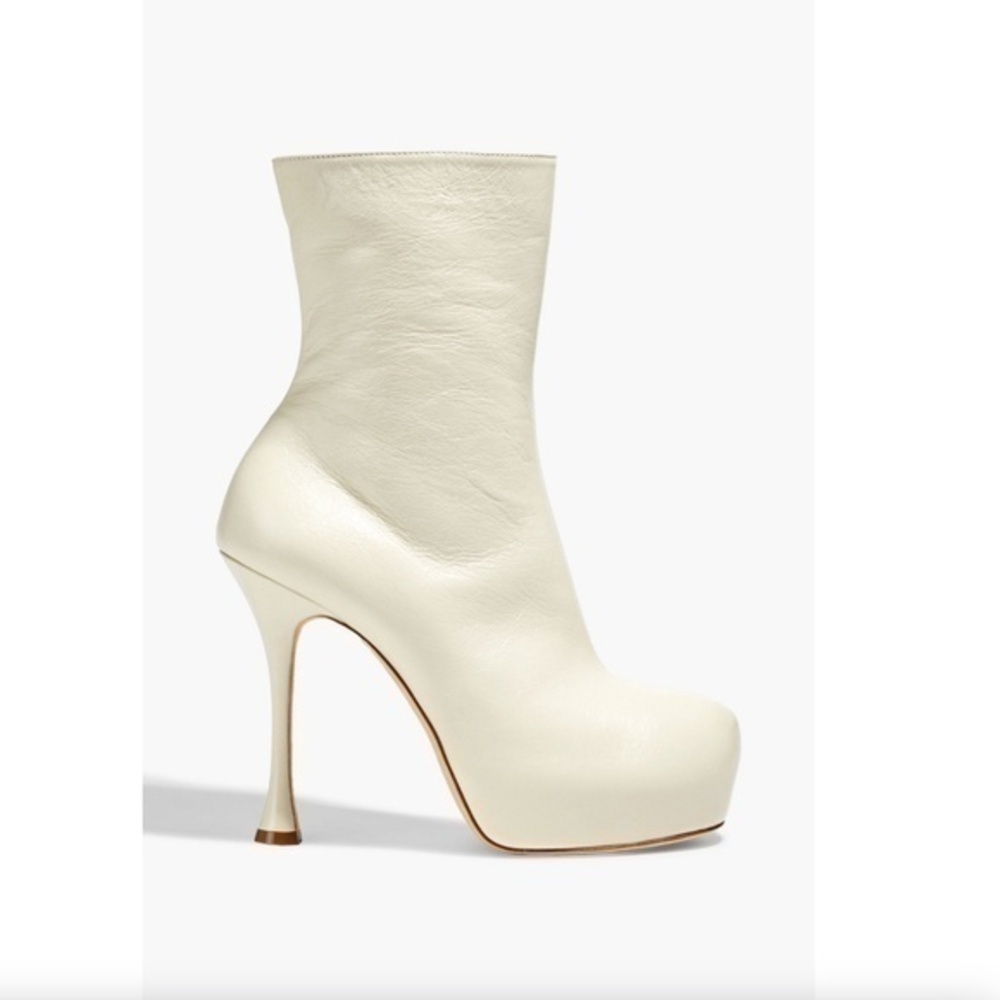 Magda Butrym Glossed-Leather Platform Ankle Boots In White Size 39 1/2 (9.5)